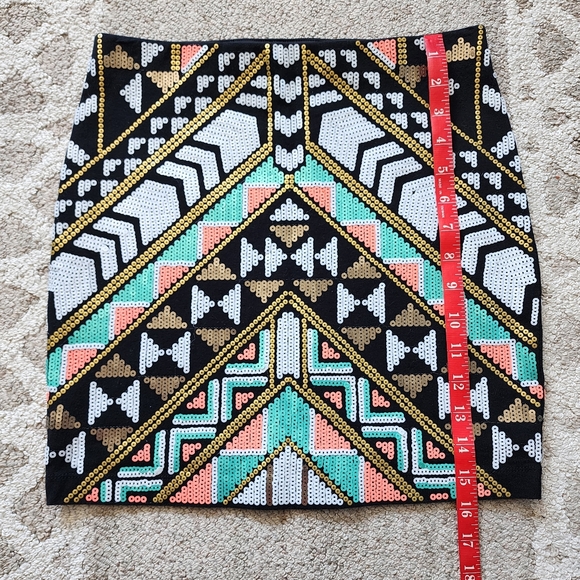 Express Sequin Tribal Mini Skirt - Picture 4 of 7